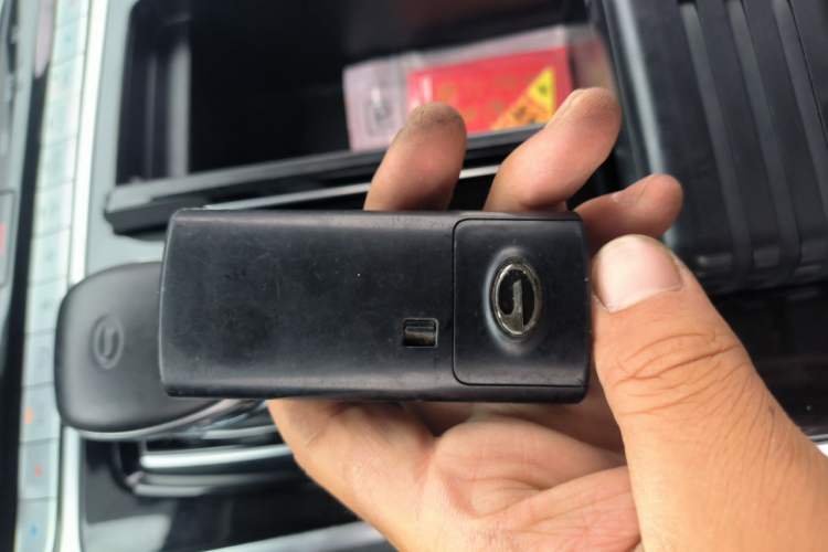 Used GAC Trumpchi M8 2021 Master Series 390T Prestige Edition Vehicle Key