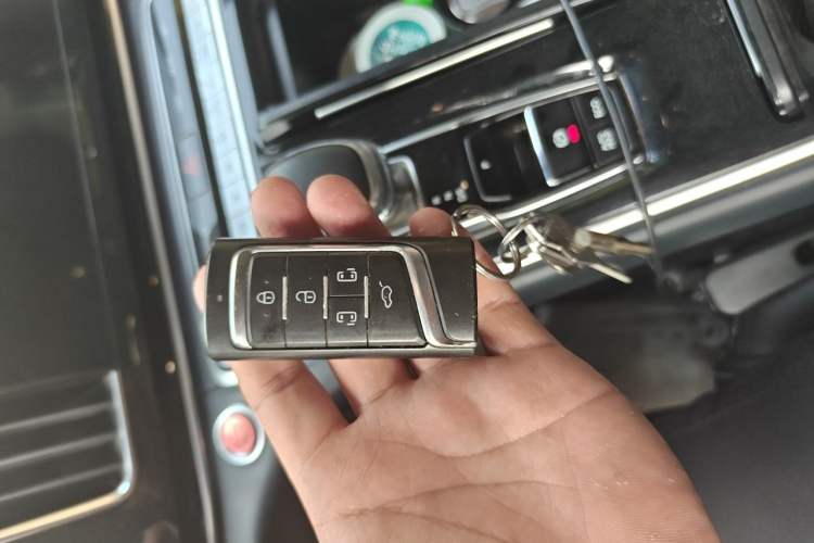 Used GAC Trumpchi M8 2021 Lingxiu Series 390T Deluxe Edition Vehicle Key