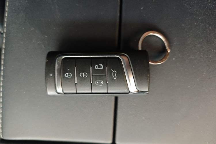 Used GAC Trumpchi M8 2021 Lingxiu Series 390T Deluxe Edition Vehicle Key
