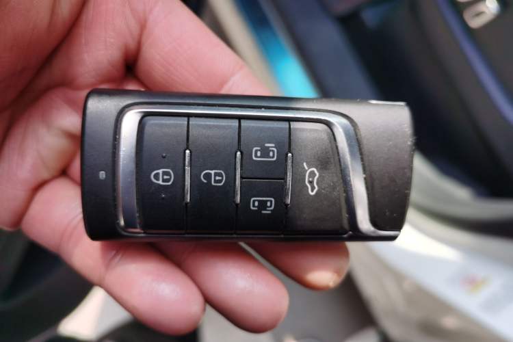 Used GAC Trumpchi M8 2021 Lingxiu Series 390T Deluxe Edition Vehicle Key