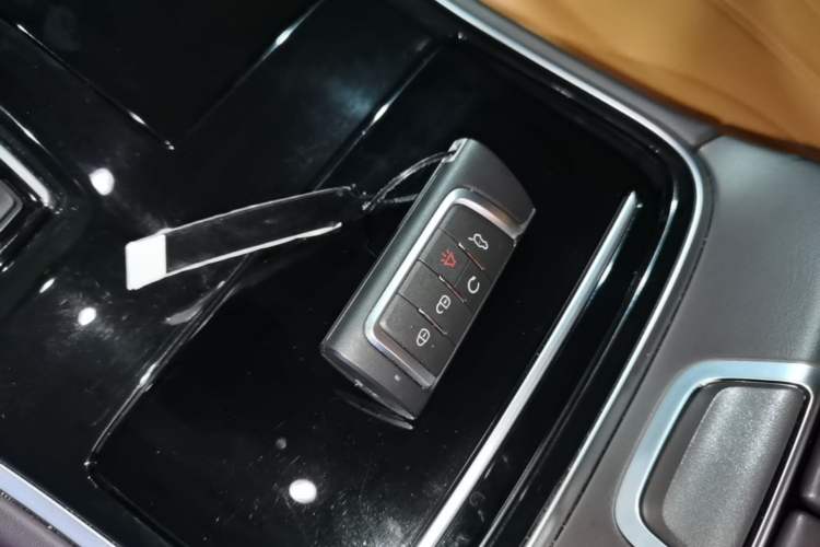 Used GAC Trumpchi M8 2021 Revised Version Lingxiu Series 390T Luxury Edition Vehicle Key