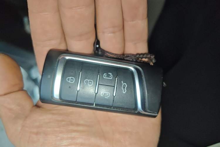 Used GAC Trumpchi M8 2021 Lingxiu Series 390T Deluxe Edition Vehicle Key
