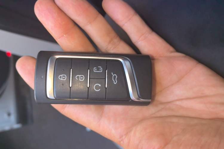 Used GAC Trumpchi M8 2021 Lingxiu Series 390T Deluxe Edition Vehicle Key