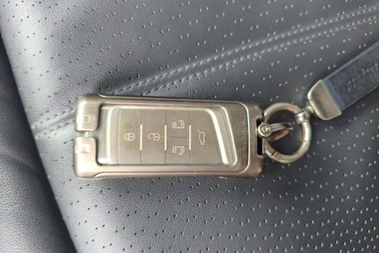 Used GAC Trumpchi M8 2021 Lingxiu Series 390T Deluxe Edition Vehicle Key