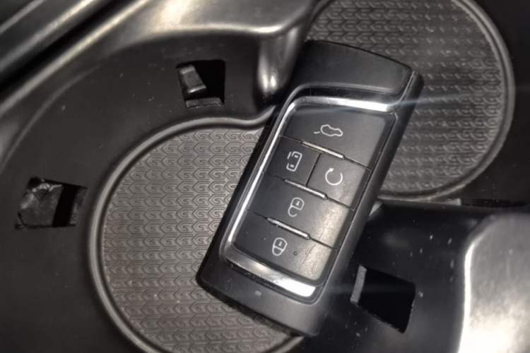 Used GAC Trumpchi M8 2021 Lingxiu Series 390T Deluxe Edition Vehicle Key