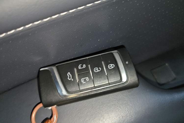 Used GAC Trumpchi M8 2021 Lingxiu Series 390T Ultimate Edition Vehicle Key