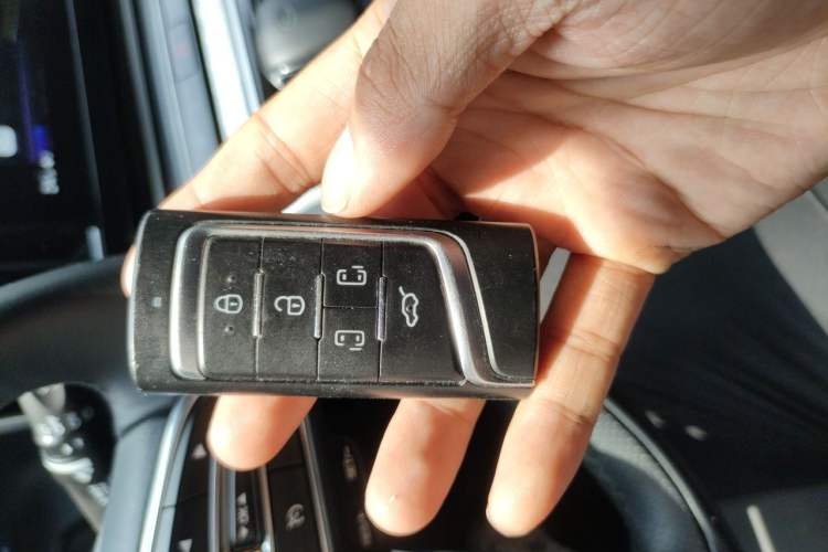 Used GAC Trumpchi M8 2021 Lingxiu Series 390T Deluxe Well-being Edition Vehicle Key
