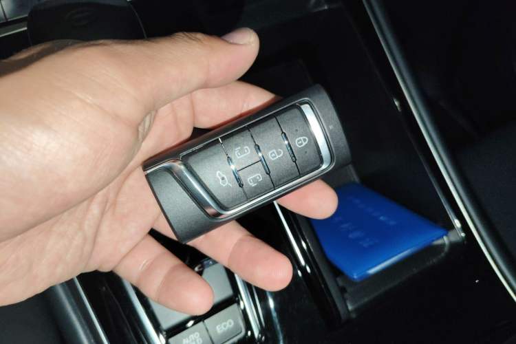 Used GAC Trumpchi M8 2021 Lingxiu Series 390T Deluxe Edition Vehicle Key