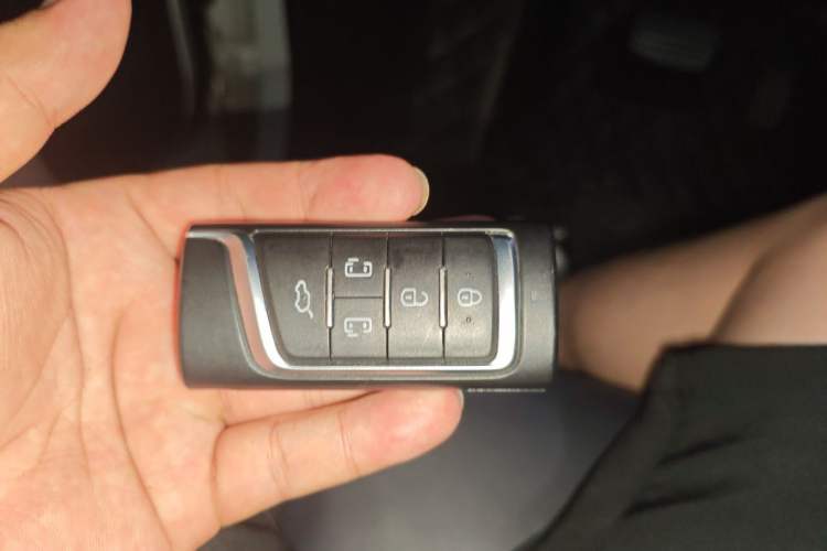 Used GAC Trumpchi M8 2021 Master Series 390T Ultimate Edition Vehicle Key