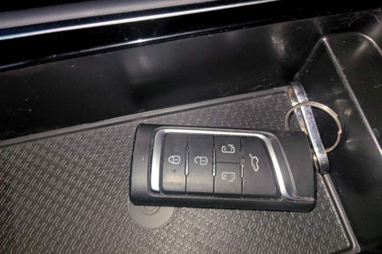 Used GAC Trumpchi M8 2021 Master Series 390T Ultimate Edition Vehicle Key