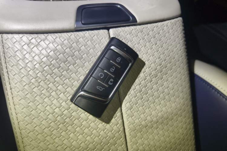 Used GAC Trumpchi M8 2021 Lingxiu Series 390T Deluxe Edition Vehicle Key