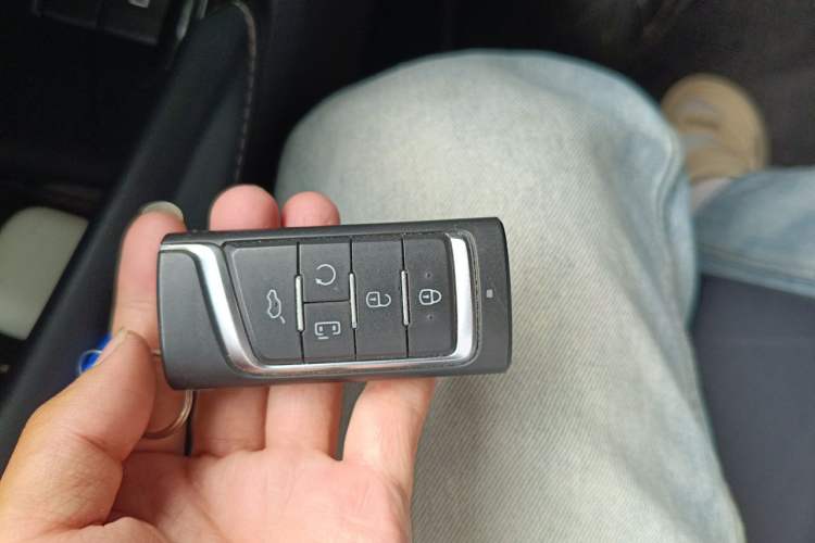 Used GAC Trumpchi M8 2021 Lingxiu Series 390T Deluxe Edition Vehicle Key