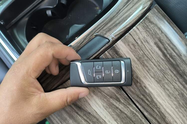 Used GAC Trumpchi M8 2021 Master Series 390T Ultimate Edition Vehicle Key