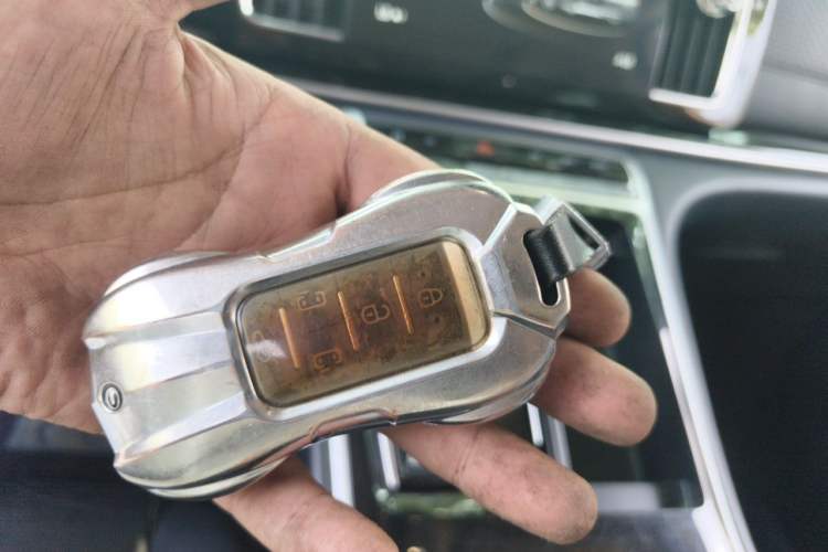 Used GAC Trumpchi M8 2021 Master Series 390T Ultimate Edition Vehicle Key