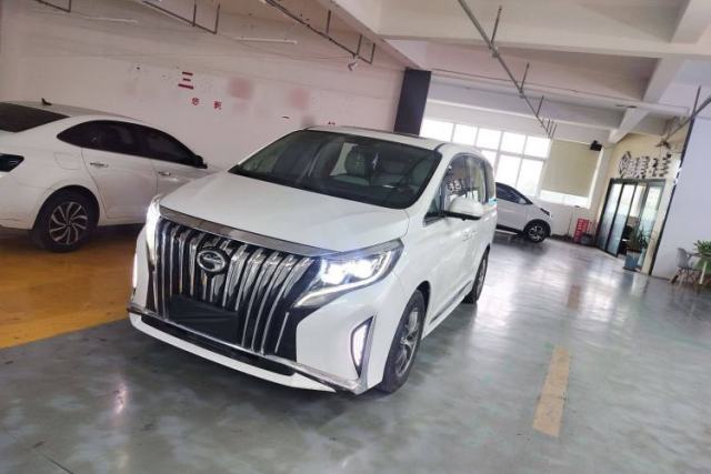 Ojetý GAC Trumpchi M8 2021 Revised Version Lingxiu Series 390T Luxury Edition