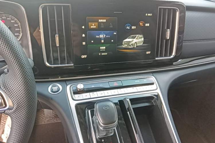 Used GAC Trumpchi M8 2023 Lingxiu Series 390T Deluxe Edition Audio And AC Panel