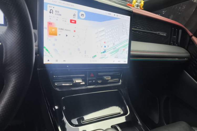 Used GAC Trumpchi M8 2023 Zongshi Series Dual-Motor Supreme Edition Audio And AC Panel