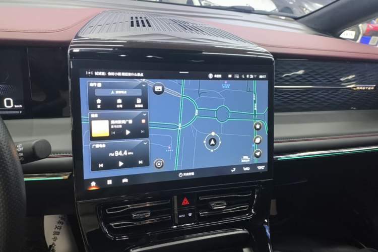 Used GAC Trumpchi M8 2023 Zongshi Series 400T Flagship Edition Audio And AC Panel