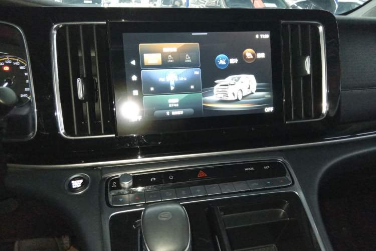 Used GAC Trumpchi M8 2023 Lingxiu Series 390T Deluxe Edition Audio And AC Panel