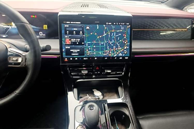 Used GAC Trumpchi M8 2023 Zongshi Series 400T Flagship Edition Audio And AC Panel