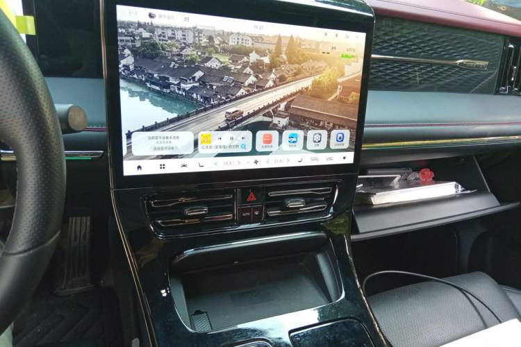 Used GAC Trumpchi M8 2023 Zongshi Series 400T Flagship Edition Audio And AC Panel