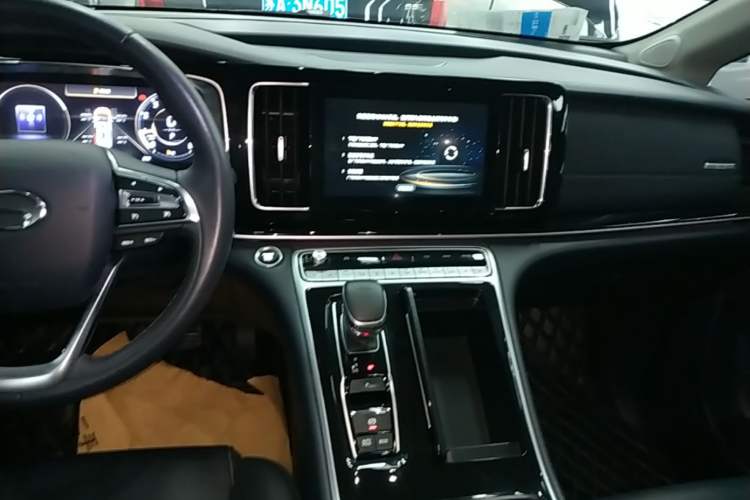 Used GAC Trumpchi M8 2023 Lingxiu Series 390T Prestige Edition Audio And AC Panel