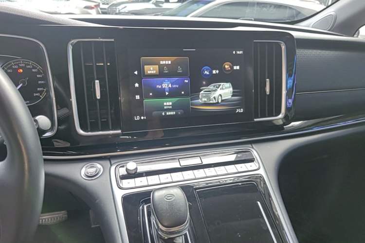 Used GAC Trumpchi M8 2023 Lingxiu Series 390T Deluxe Edition Audio And AC Panel