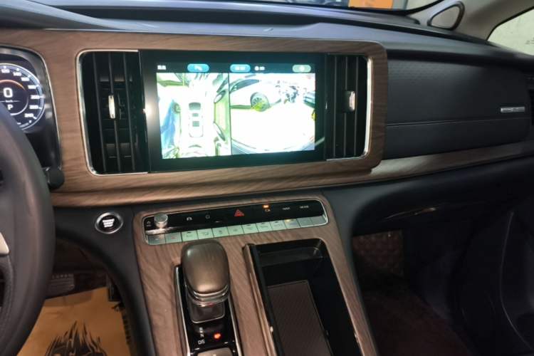 Used GAC Trumpchi M8 2023 Lingxiu Series 390T Prestige Edition Audio And AC Panel