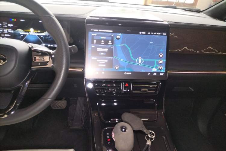 Used GAC Trumpchi M8 2023 Zongshi Series 400T Flagship Edition Audio And AC Panel