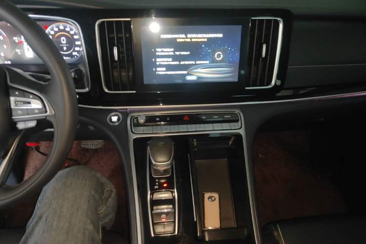 Used GAC Trumpchi M8 2023 Lingxiu Series 390T Prestige Edition Audio And AC Panel