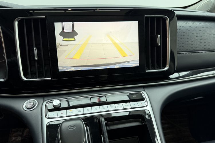 Used GAC Trumpchi M8 2023 Lingxiu Series 390T Deluxe Edition Audio And AC Panel