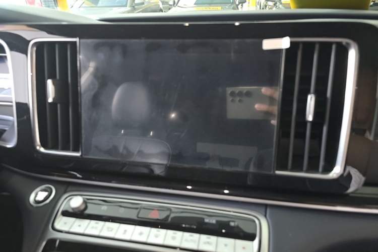 Used GAC Trumpchi M8 2023 Lingxiu Series 390T Deluxe Edition Audio And AC Panel