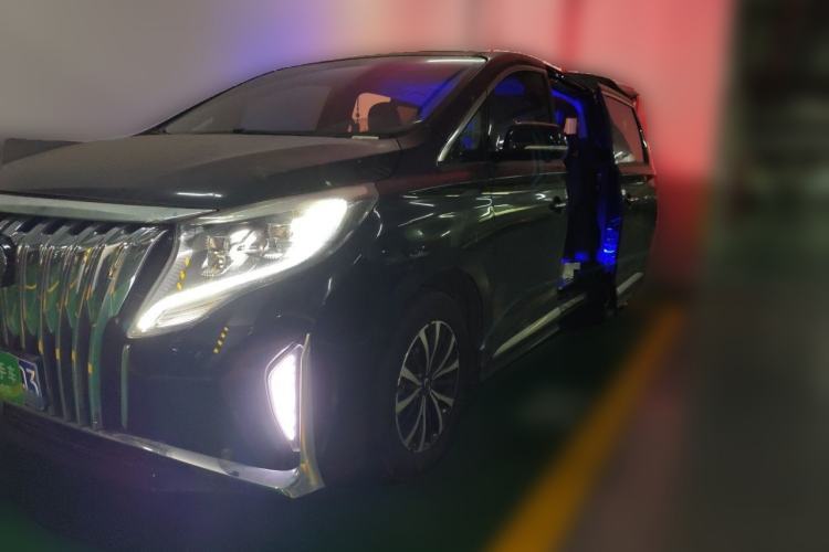 Used GAC Trumpchi M8 2023 Lingxiu Series 390T Luxury Edition Guazi used car, China used car export, Used car for sale, Used cars, Cheapest cars for sale