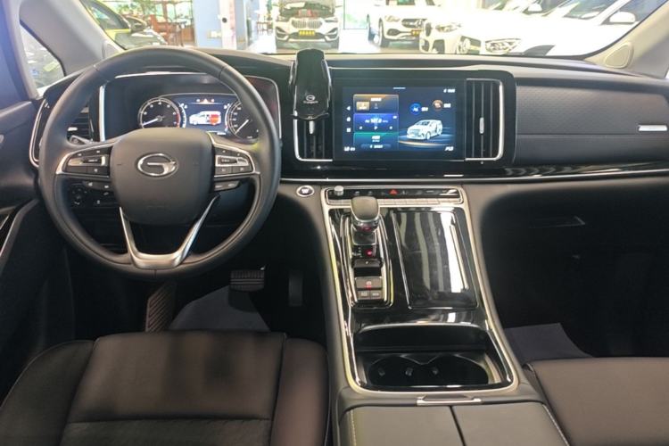 Used GAC Trumpchi M8 2023 Lingxiu Series 390T Luxury Edition Center Console