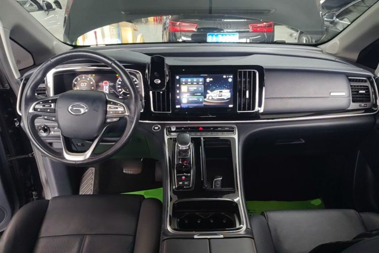 Used GAC Trumpchi M8 2023 Lingxiu Series 390T Prestige Edition Center Console