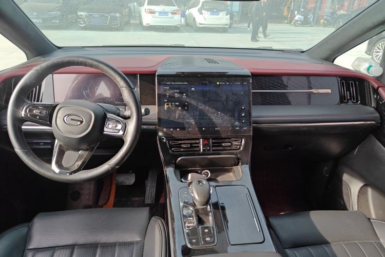 Used GAC Trumpchi M8 2023 Zongshi Series 400T Ultimate Edition Center Console