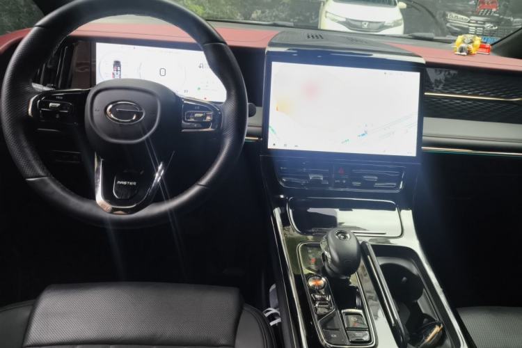 Used GAC Trumpchi M8 2023 Zongshi Series Dual-Motor Supreme Edition Center Console