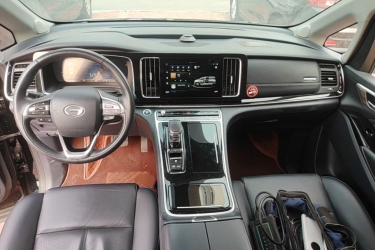 Used GAC Trumpchi M8 2023 Lingxiu Series 390T Prestige Edition Center Console
