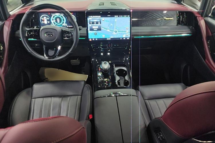Used GAC Trumpchi M8 2023 Zongshi Series 400T Ultimate Edition Center Console