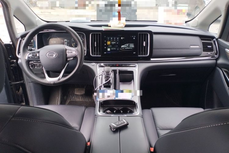 Used GAC Trumpchi M8 2023 Lingxiu Series 390T Prestige Edition Center Console