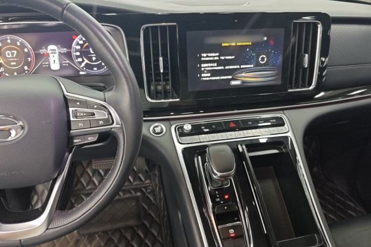 Used GAC Trumpchi M8 2023 Lingxiu Series 390T Prestige Edition Center Console