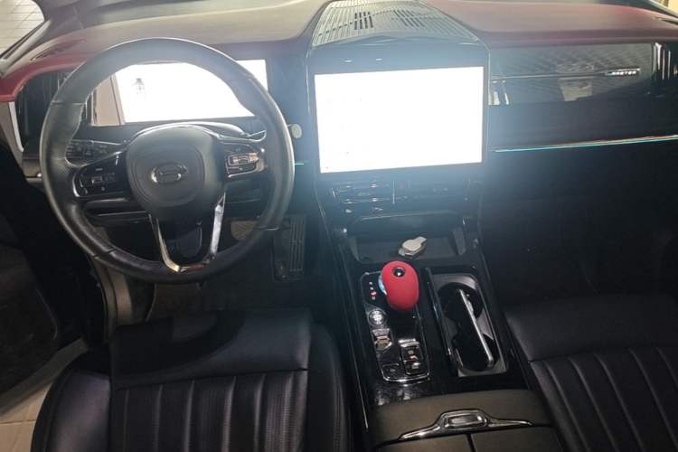 Used GAC Trumpchi M8 2023 Zongshi Series Dual-Motor Supreme Edition Center Console
