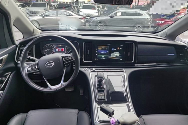 Used GAC Trumpchi M8 2023 Lingxiu Series 390T Deluxe Edition Center Console