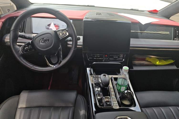 Used GAC Trumpchi M8 2023 Zongshi Series 400T Ultimate Edition Center Console