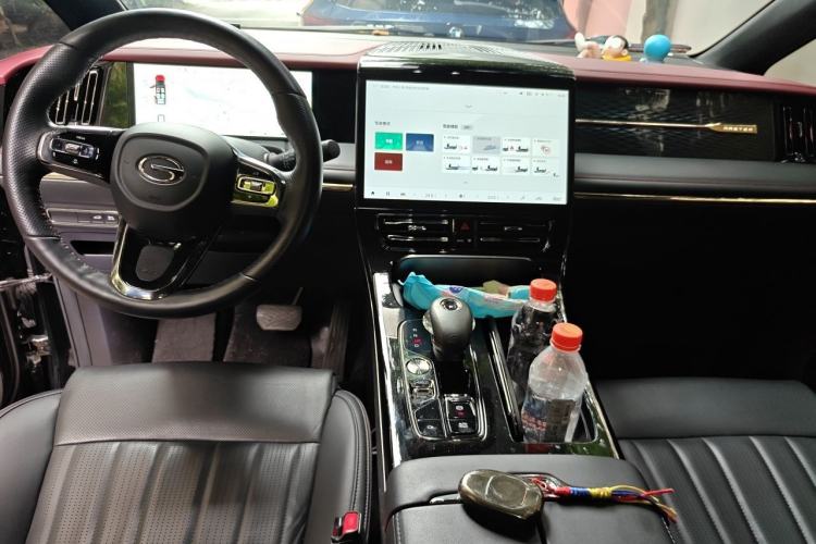 Used GAC Trumpchi M8 2023 Zongshi Series Dual-Motor YuZun Edition Center Console