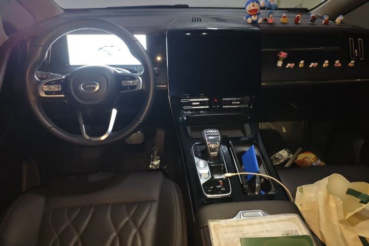 Used GAC Trumpchi M8 2023 Master Series 390T Ultimate Edition Center Console