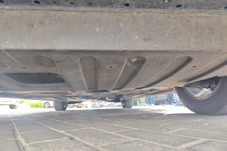 Used GAC Trumpchi M8 2023 Zongshi Series Dual-Motor YuZun Edition Chassis Front