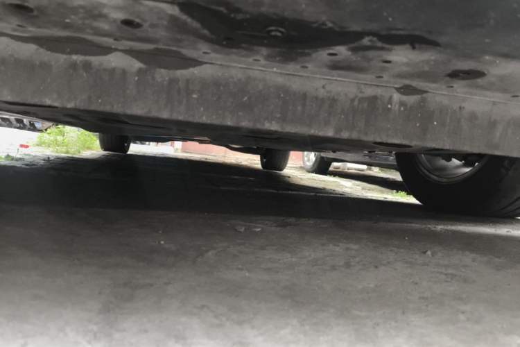 Used GAC Trumpchi M8 2023 Zongshi Series Dual-Motor Supreme Edition Chassis Front