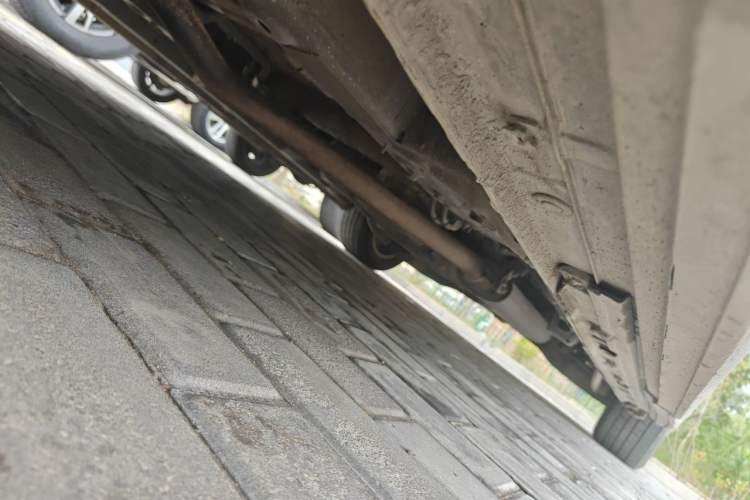 Used GAC Trumpchi M8 2023 Zongshi Series 400T Ultimate Edition Chassis Front Left