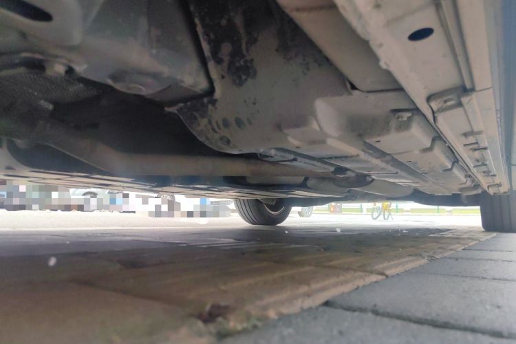 Used GAC Trumpchi M8 2023 Zongshi Series 400T Flagship Edition Chassis Front Left